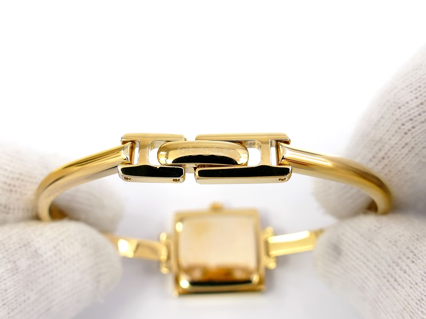 Gucci 1900L 18k Gold Plated Bangle clip