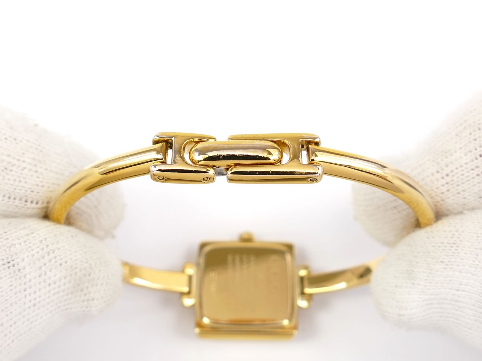 Gucci 1900L 18k Gold Plated bangle clip