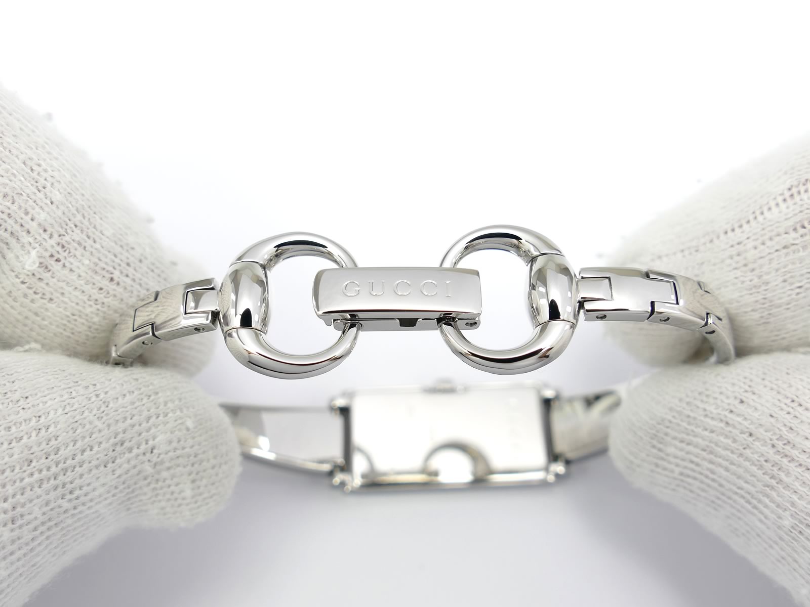 Gucci G-Line 109 Stainless Steel Bangle 