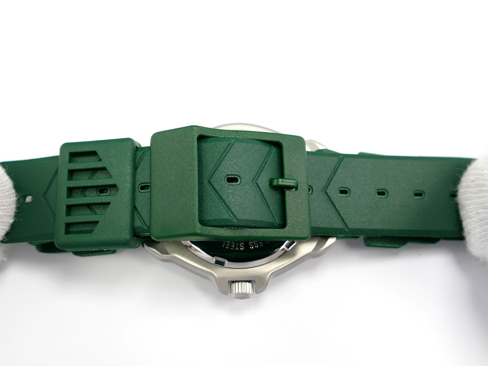 TAG Heuer WA1212 F1 Green strap