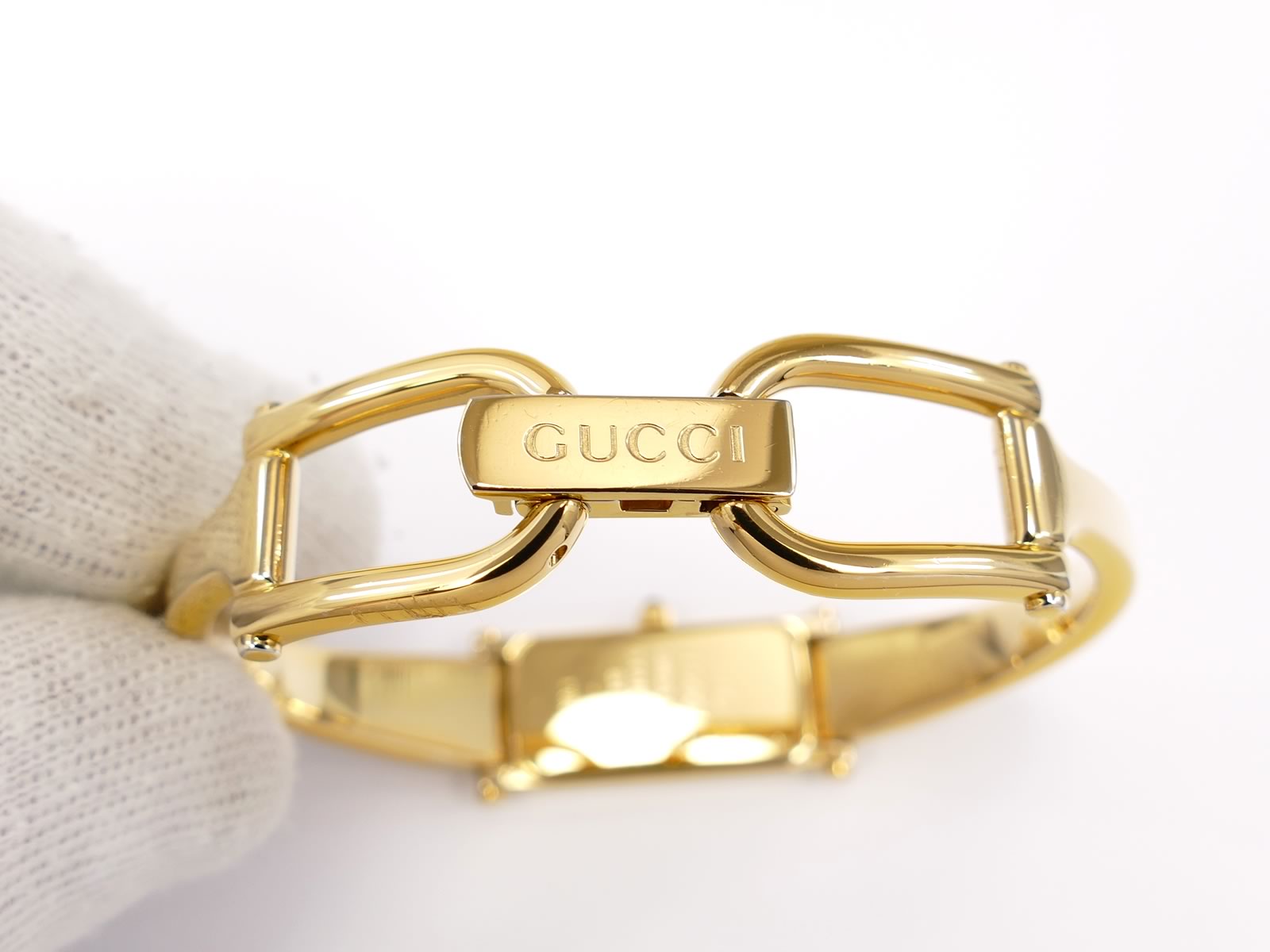 Gucci 1500L 18k Gold Plated Bangle
