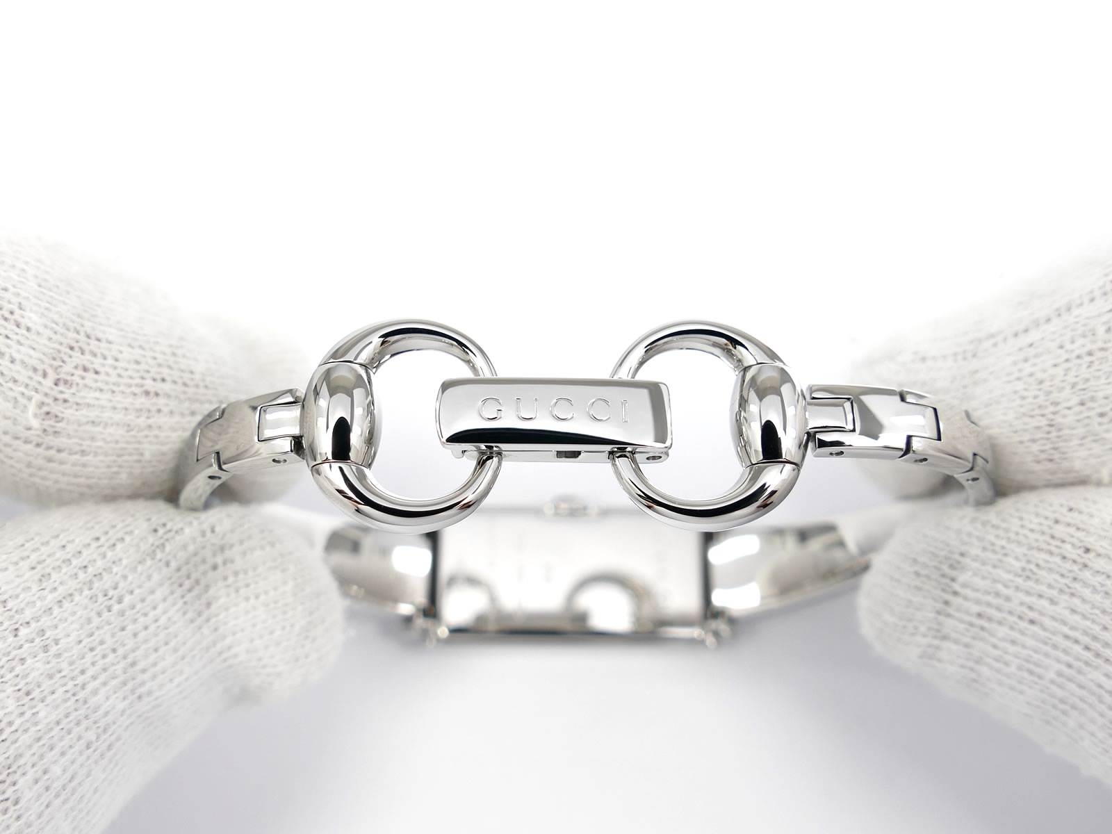 Gucci G-Line 109 Stainless Steel Bangle YA109518
