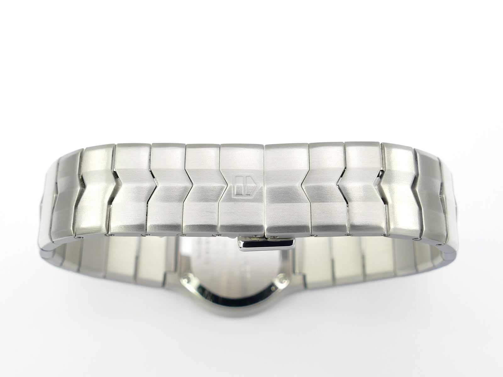 TAG Heuer Alter Ego WAA1413.BA0761 Stainless Steel bracelet