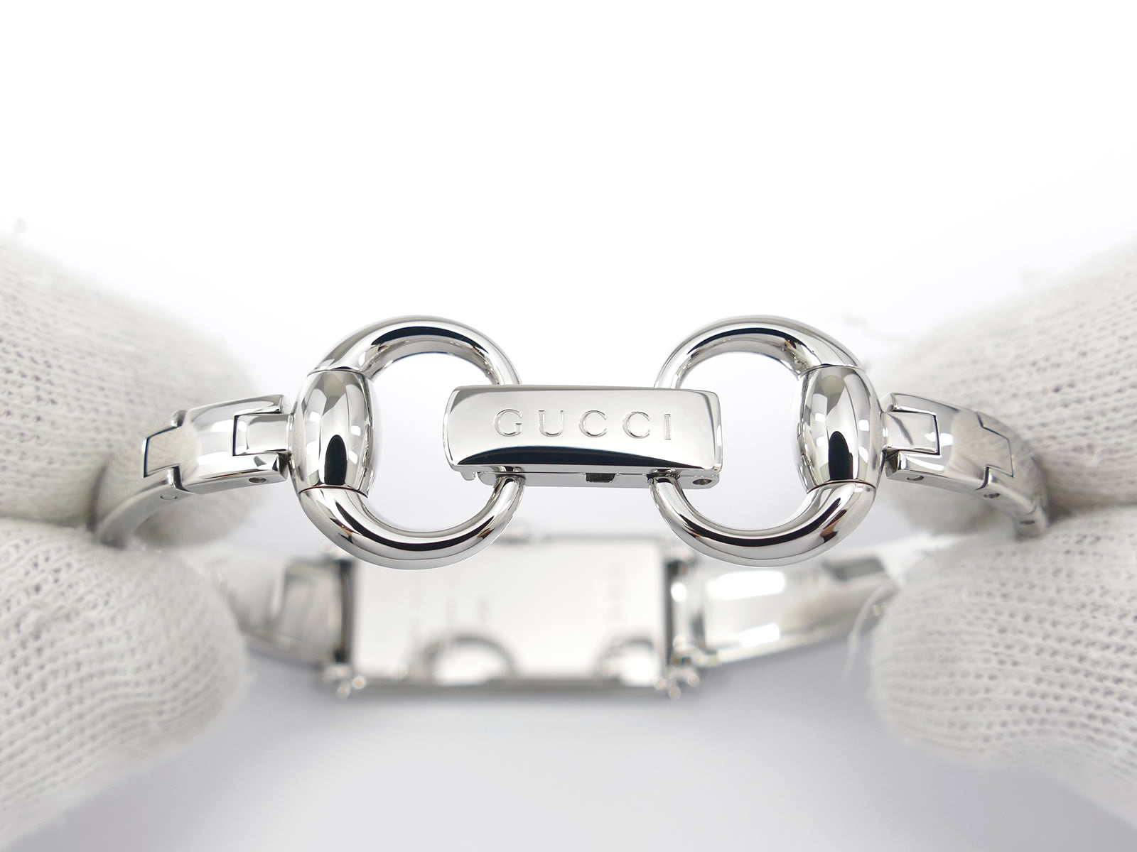 Gucci G-Line 109 Stainless Steel Bangle clip