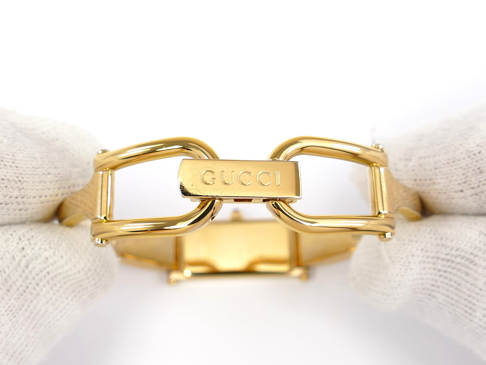 Gucci 1500L 18k Yellow Gold Plated Bangle