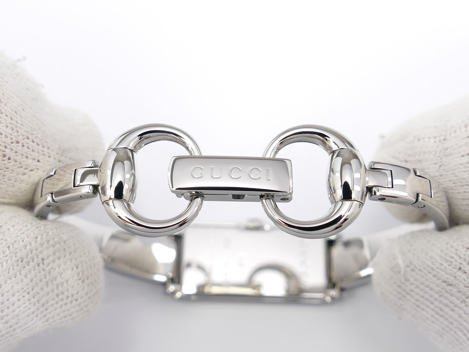 Gucci G-Line 109 Stainless Steel Bangle
