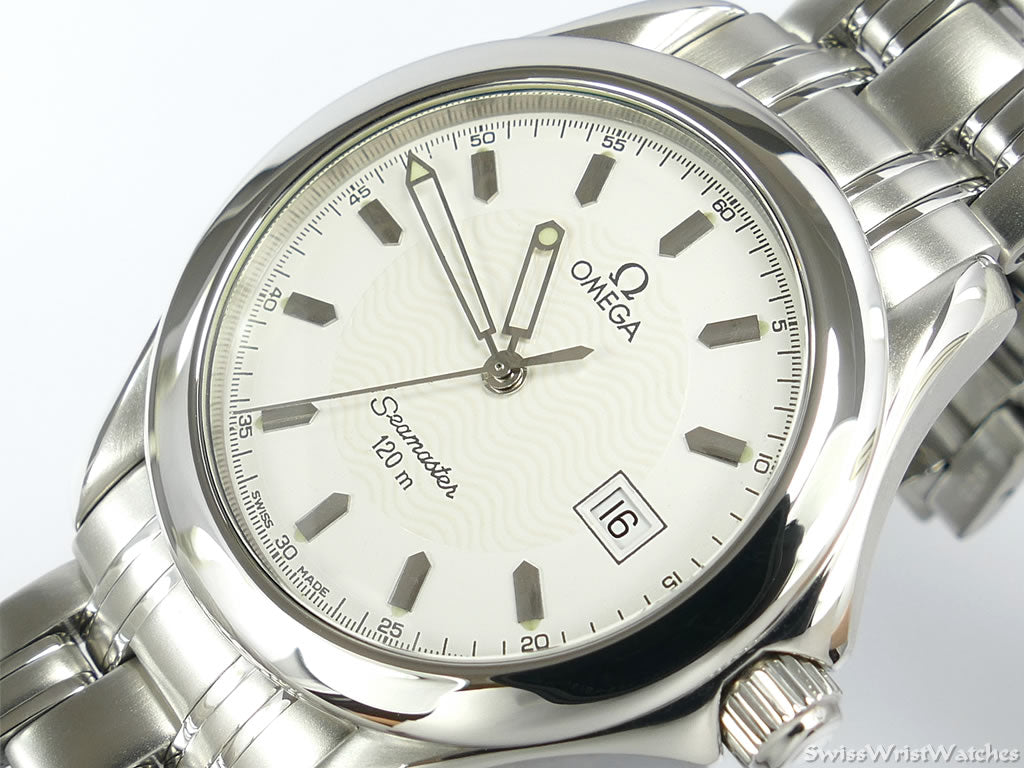 Omega Seamaster 2511.21.00 White Wave Dial 120M Quartz Date 36mm