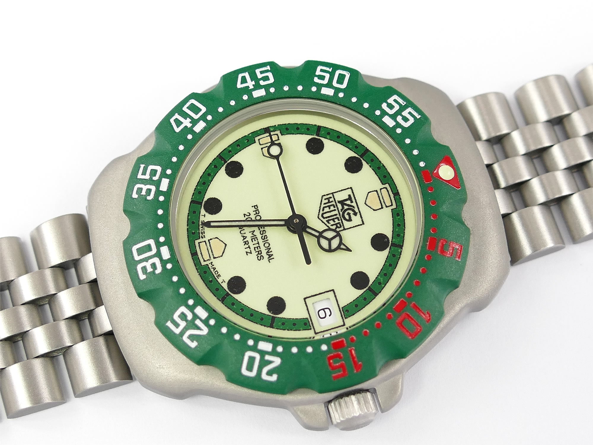 TAG Heuer Formula 1 Mid size WA1212 Luminous & Green 