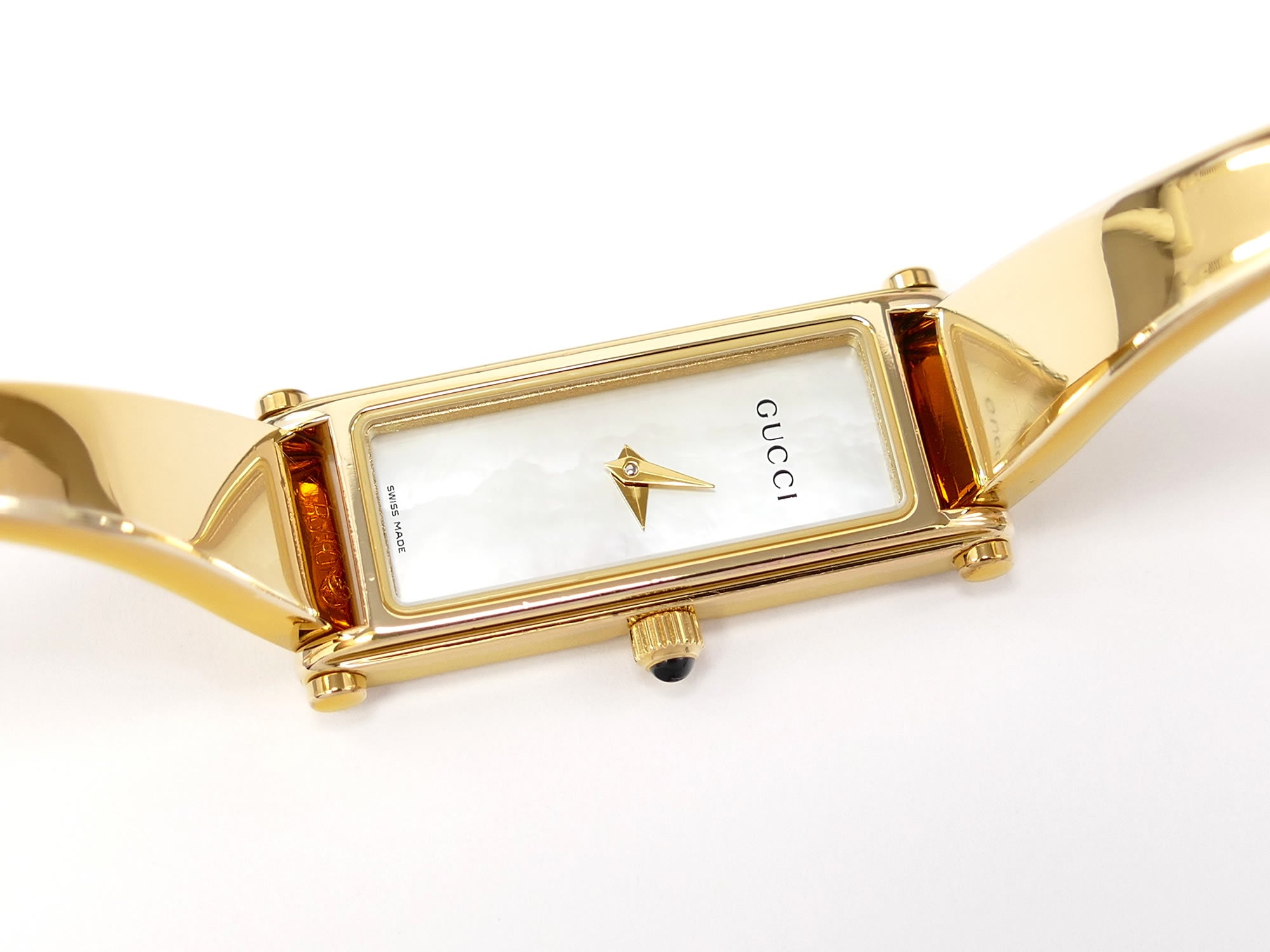 Gucci 1500L White Mother of Pearl Dial 18k Gold Plated