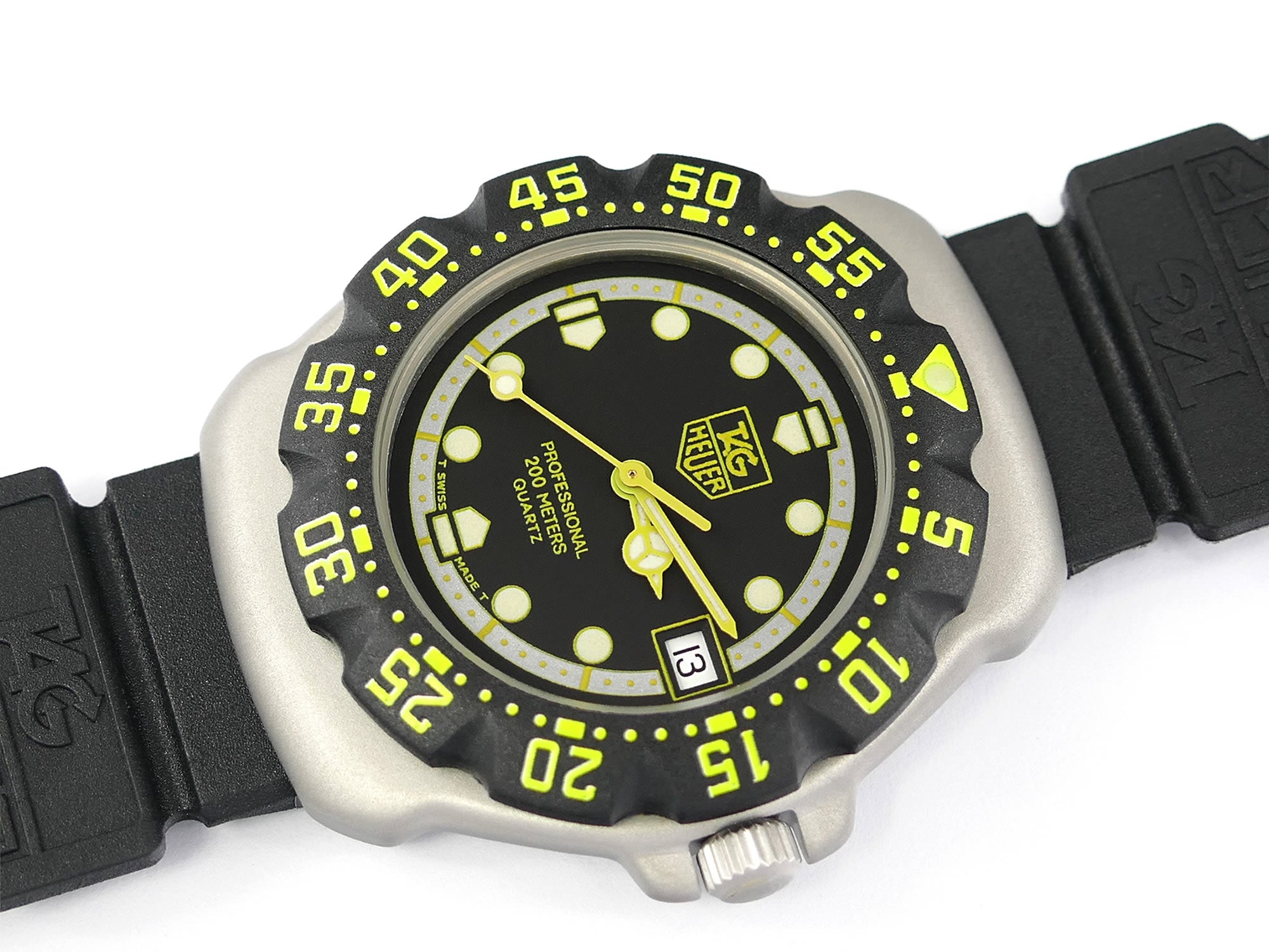 TAG Heuer Formula 1 Mid size WA1216 Black & Yellow New Bezel