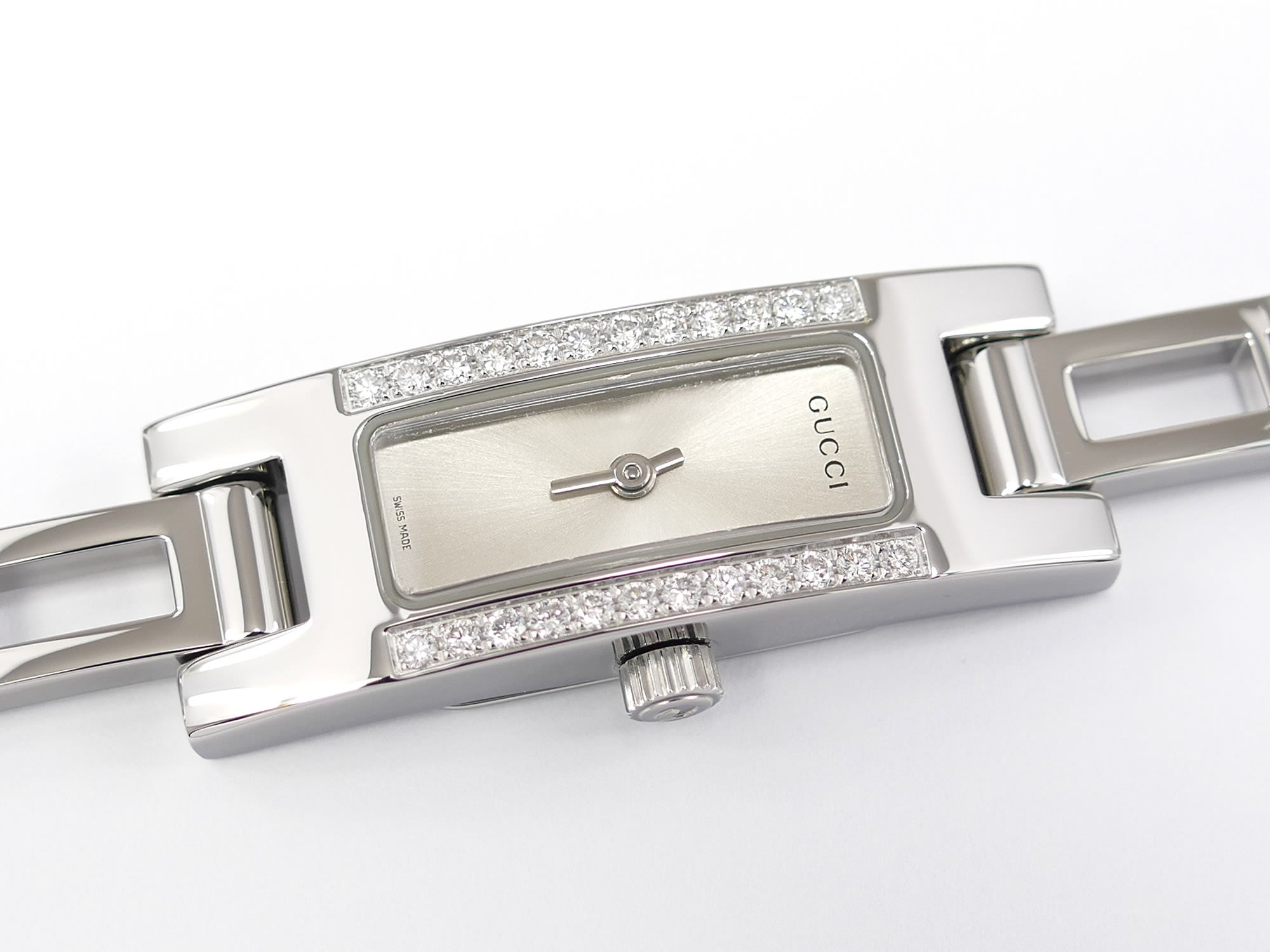 Gucci 3900L Silver Rectangular Sunburst Dial with 24 Diamonds