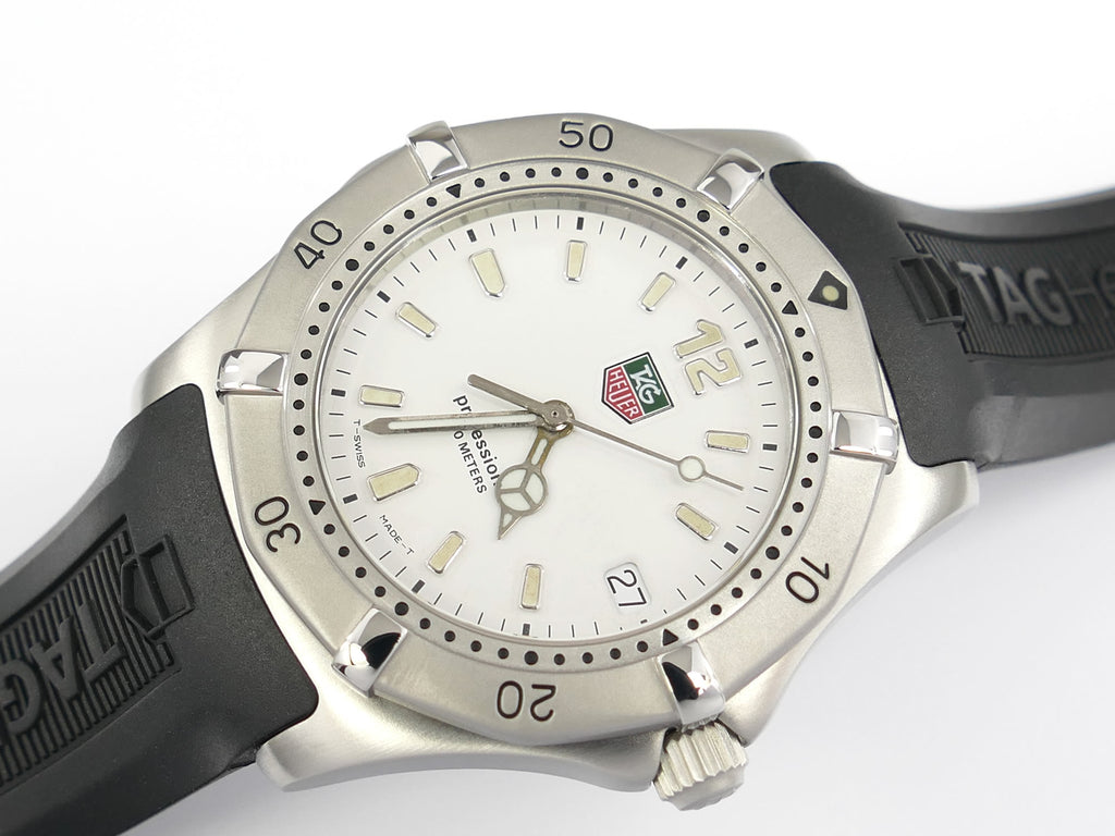 TAG Heuer 2000 Classic WK1112 White Dial Professional on Rubber Strap