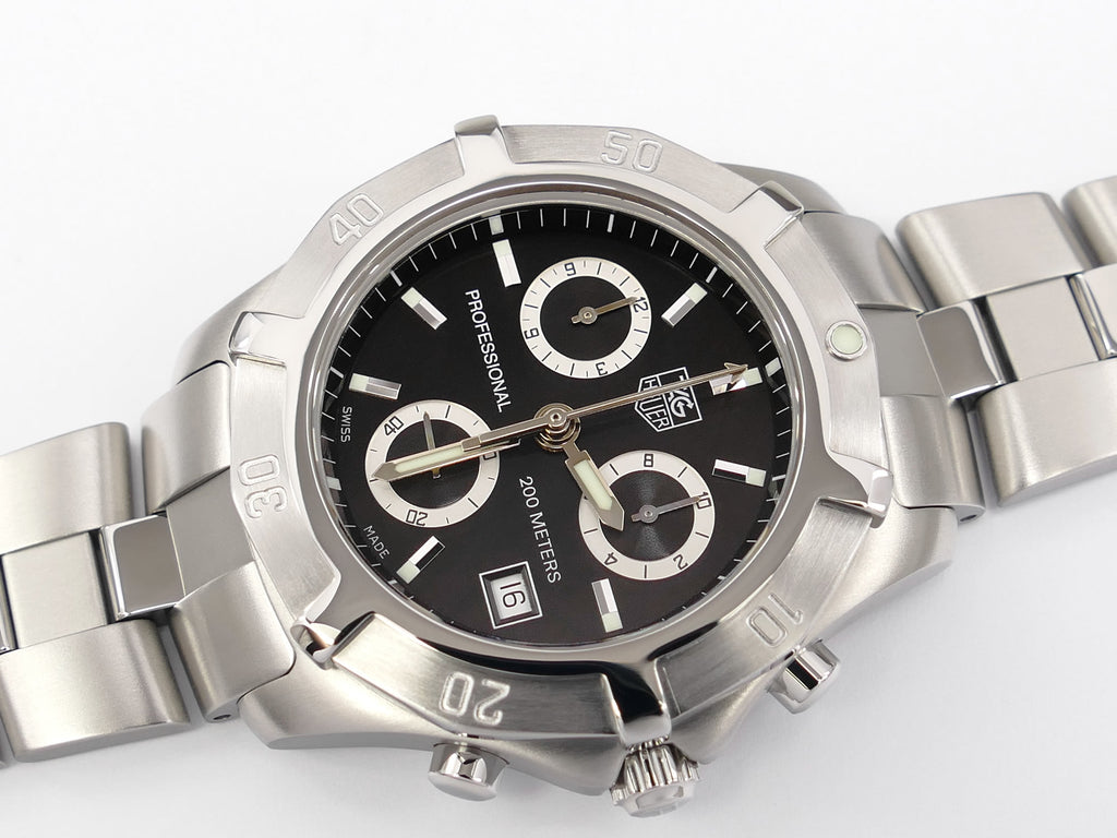 TAG Heuer 2000 Exclusive Chronograph CN111F.BA0337