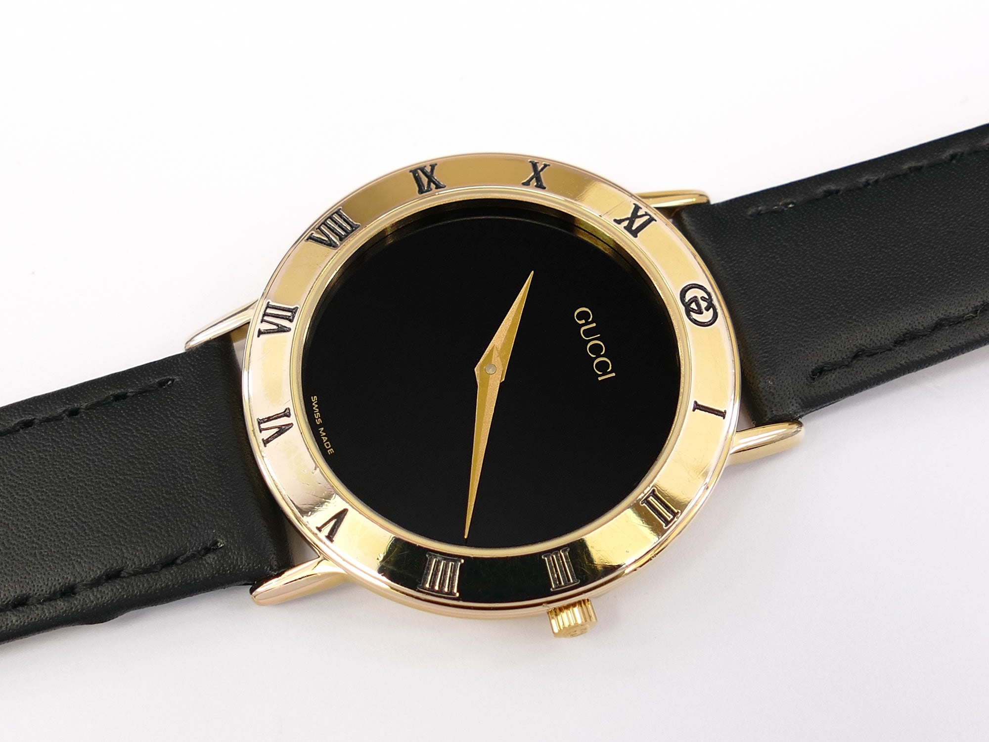 Gucci Black Dial 18k Gold Plated Roman Numeral Bezel 3000.2.M