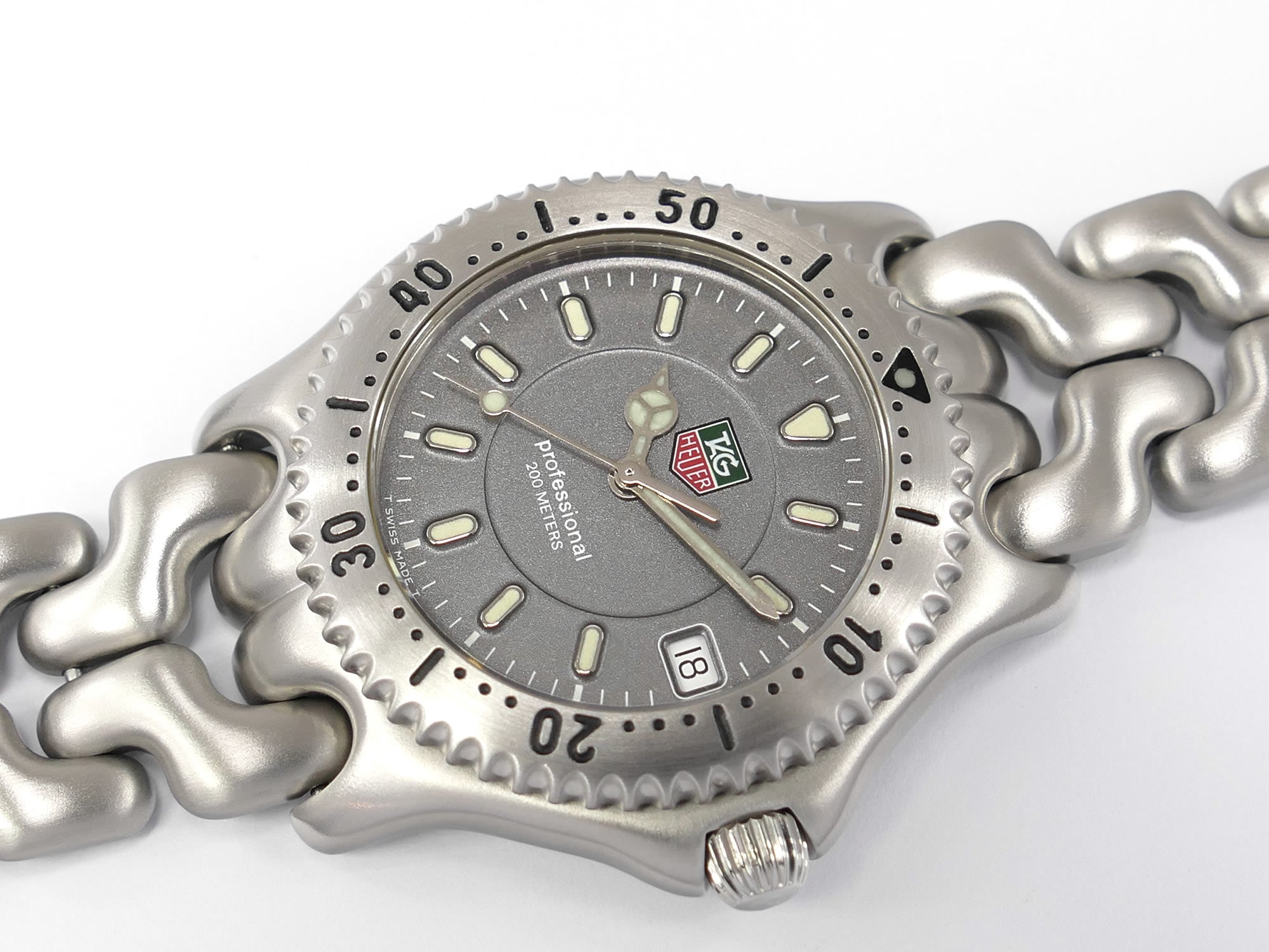 TAG Heuer SEL WG1113-K0 Grey Full Size 38mm Sports Elegance Link