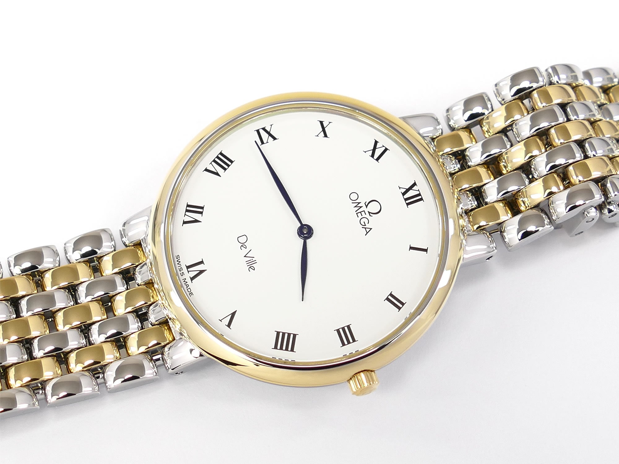 Omega De Ville 7200.23.00 White Roman Numeral Dial with 18k Solid Gold