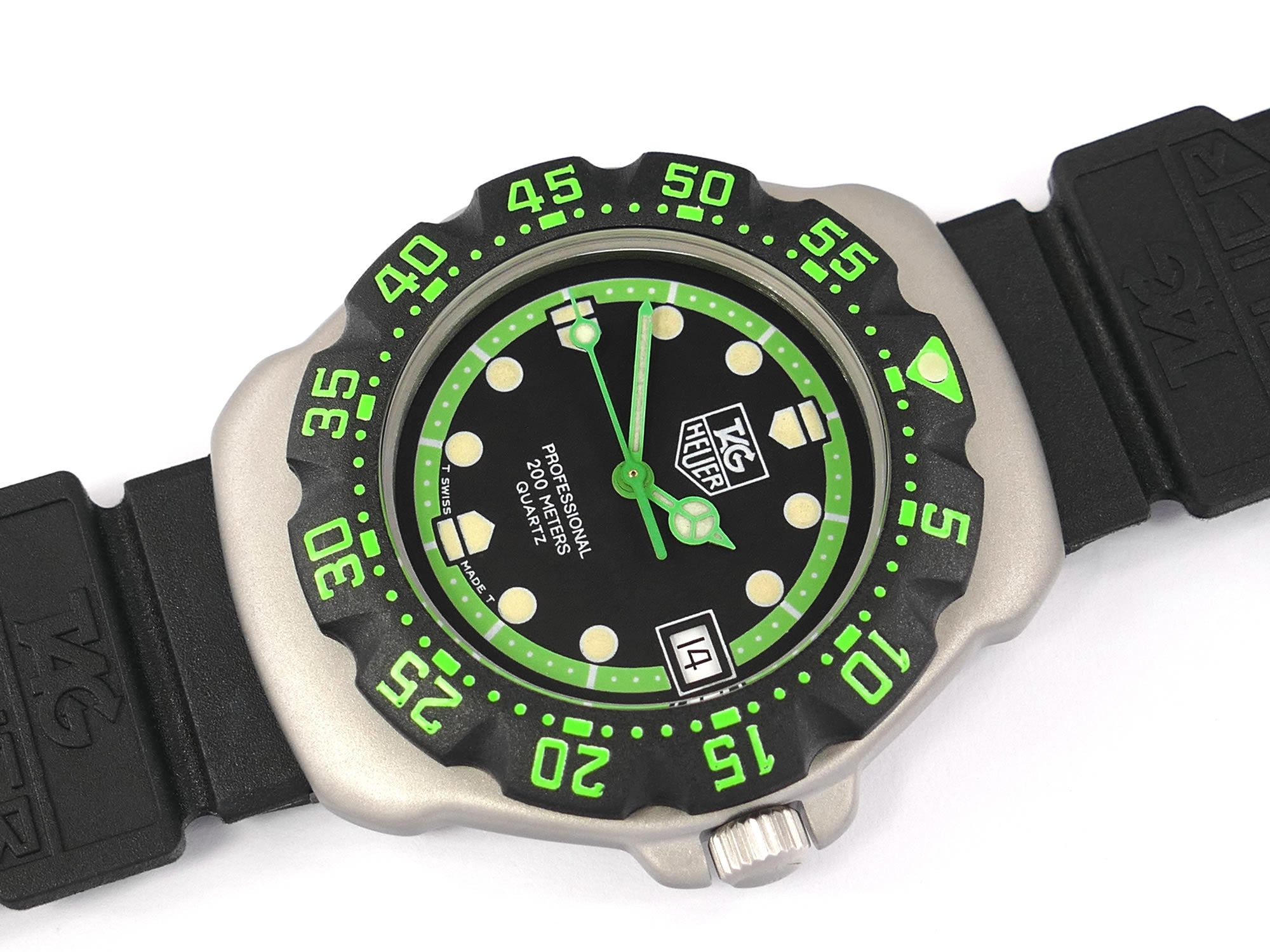 TAG Heuer Formula 1 375.513 Black & Green Accents New Bezel WA1215