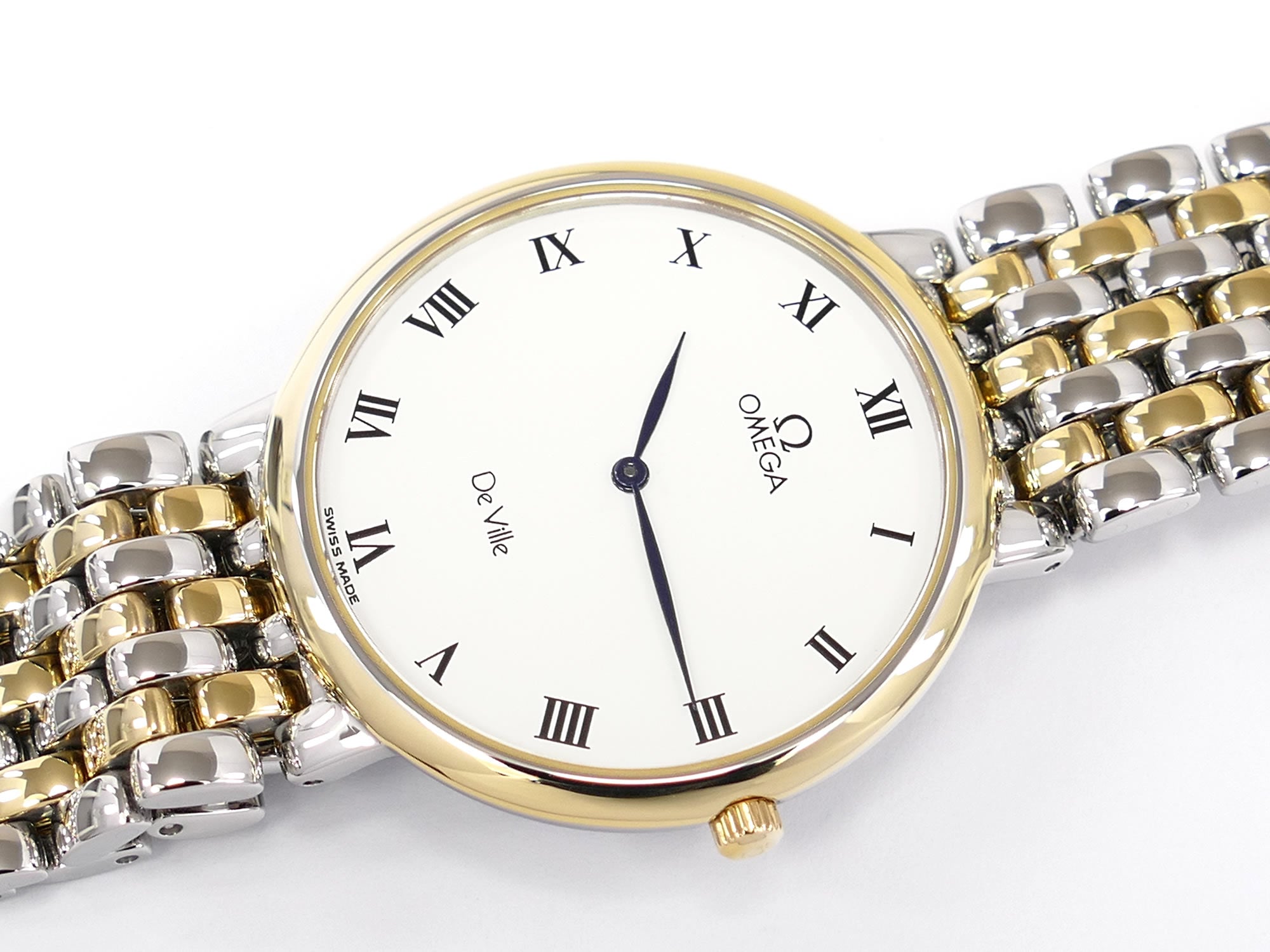 Omega De Ville 7200.23.00 White Dial with 18k Gold