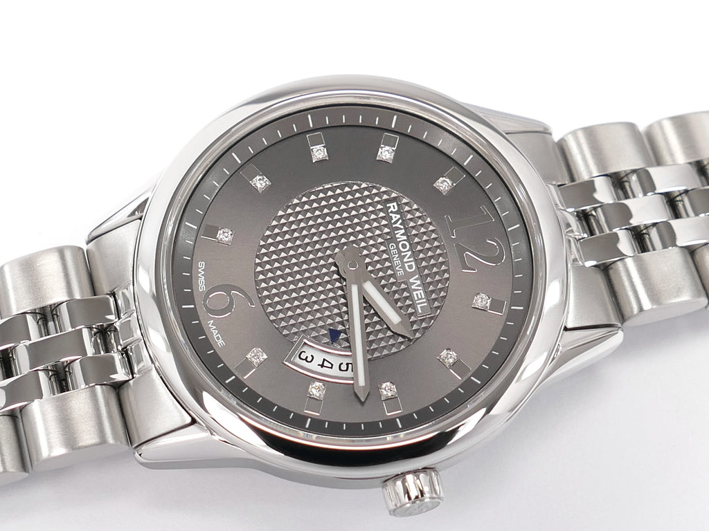 Raymond Weil Freelancer Grey Diamond Dot Dial 5670-ST-05645