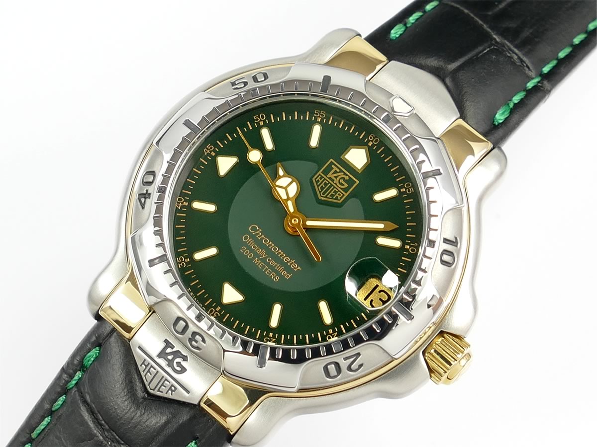 TAG Heuer 6000 Green Chronometer WH5253 date display