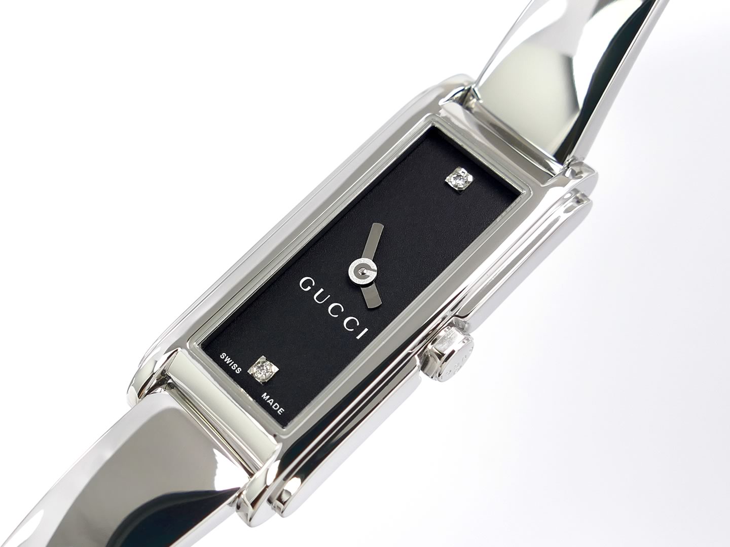 Gucci G-Line 109 Black 2 Diamond Dial YA109518 Bangle – SWWatches