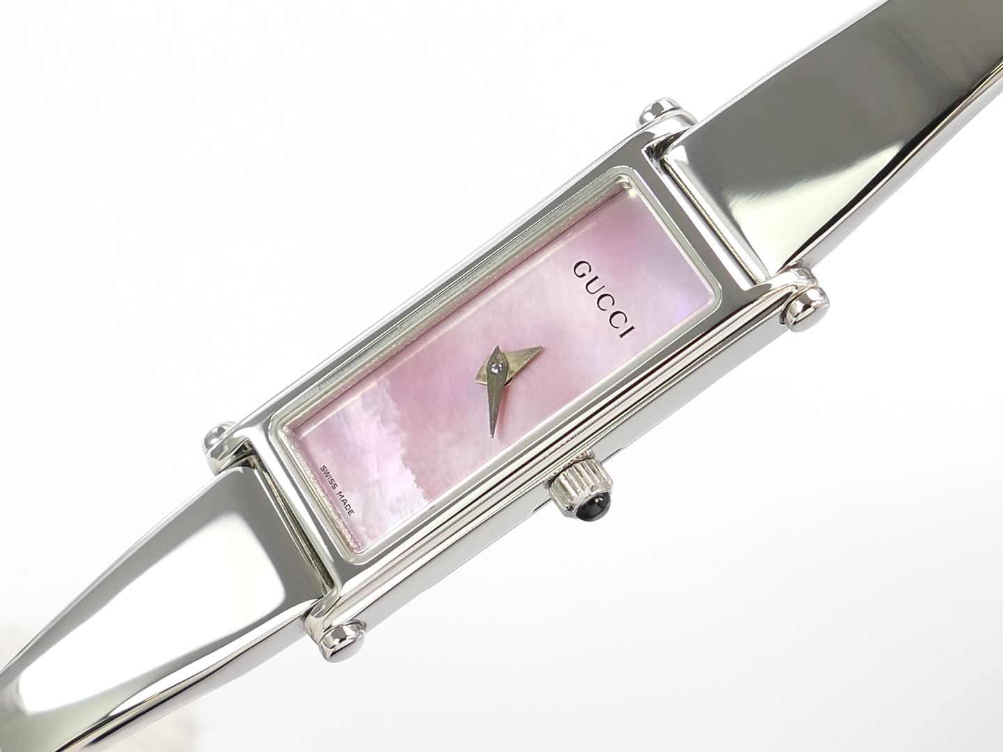 Gucci 1500 L Pink Mother of Pearl iridescent dial