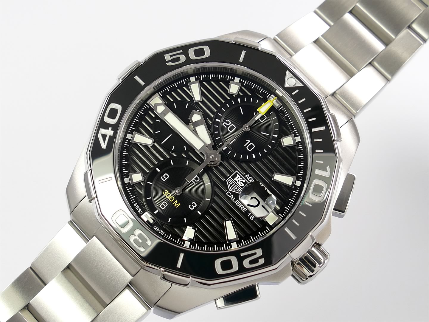 TAG Heuer Aquaracer CAY211A.BA0927 Black dial with date