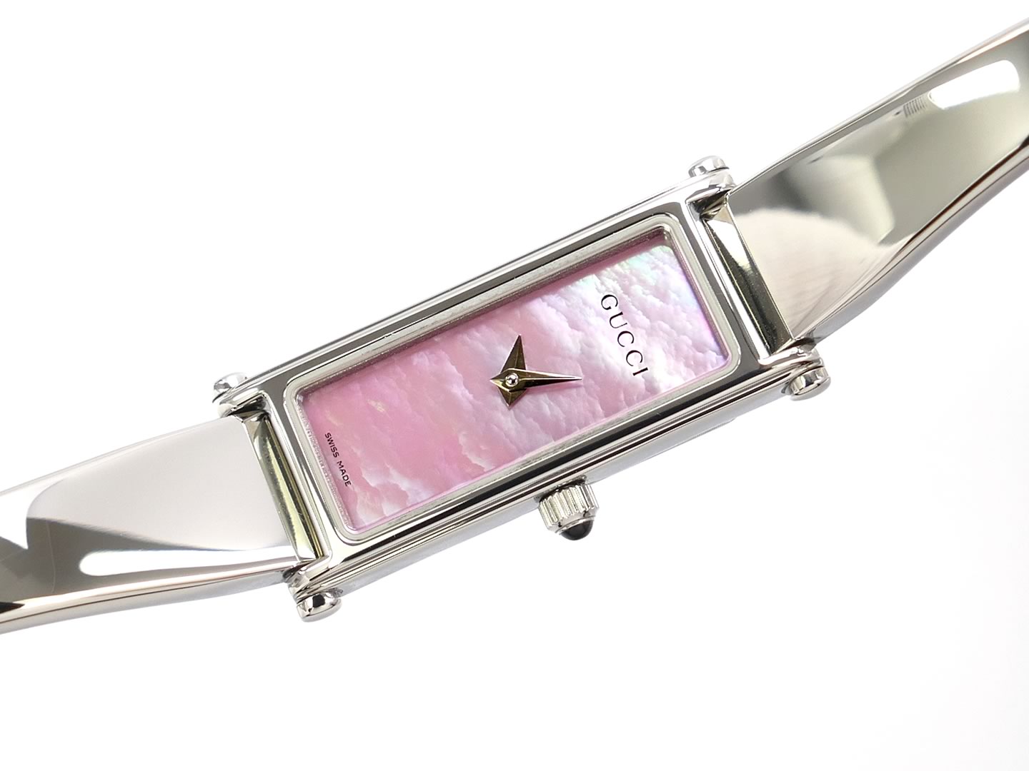 Gucci 1500L Pink Rectangular Mother of Pearl dial