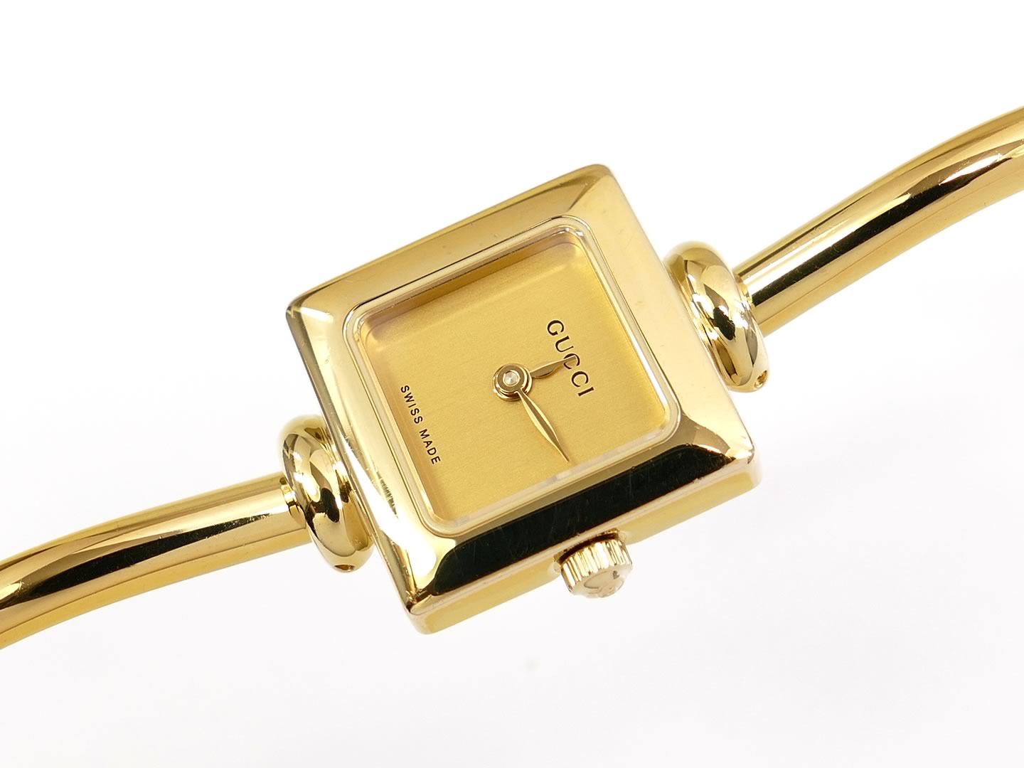Gucci 1900L Square Champagne Dial 18k Gold