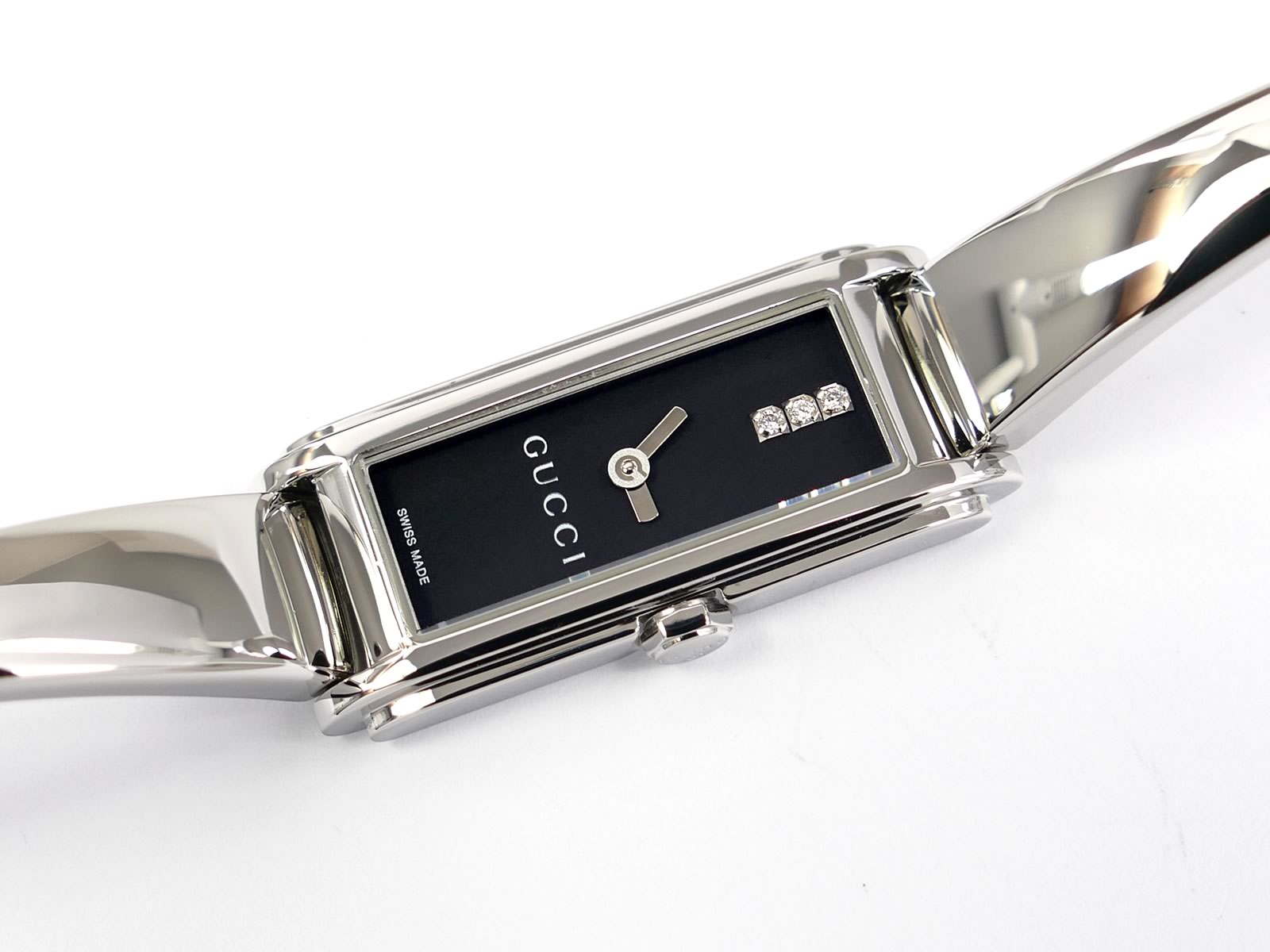 Gucci G-Line 109 Black Rectangular Dial set with 3 Diamonds