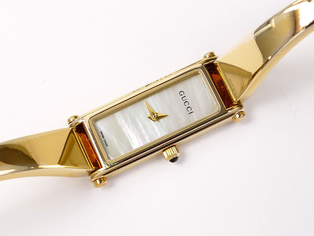 Gucci 1500L White Mother of Pearl Dial rectangular