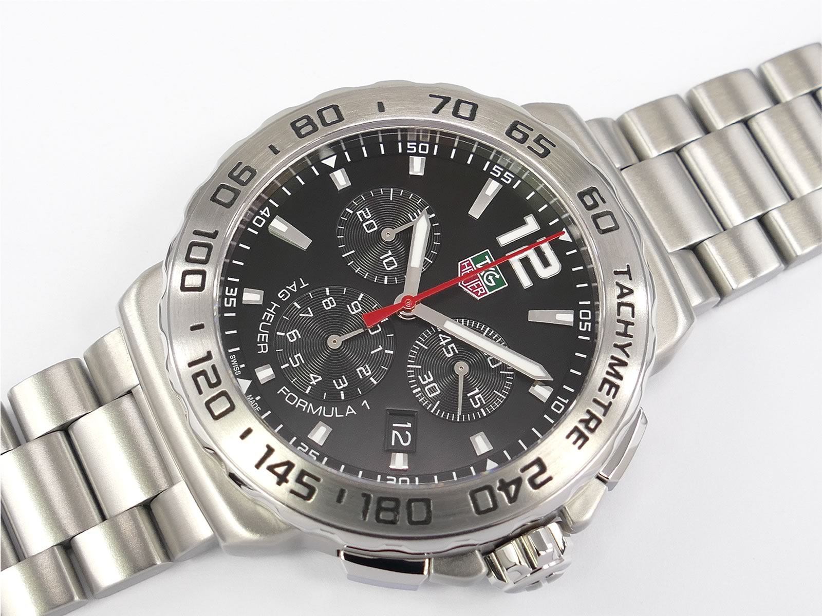 TAG Heuer Formula 1 Chronograph Black CAU1112 tachymeter bezel