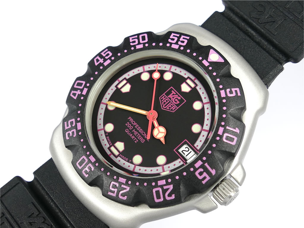 TAG Heuer Formula 1 Mid Size 377.513 Black / Pink Dial on Rubber Strap F1 Quartz