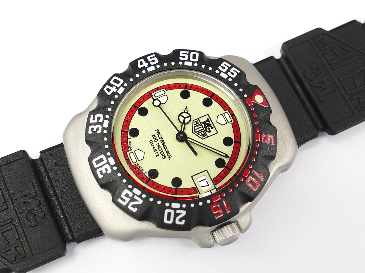 TAG Heuer Formula 1 Mid size WA1211 F1 Red border