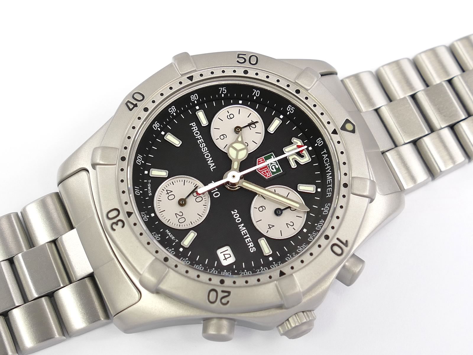 TAG Heuer 2000 Classic Black / Silver Chronograph CK1110 Date