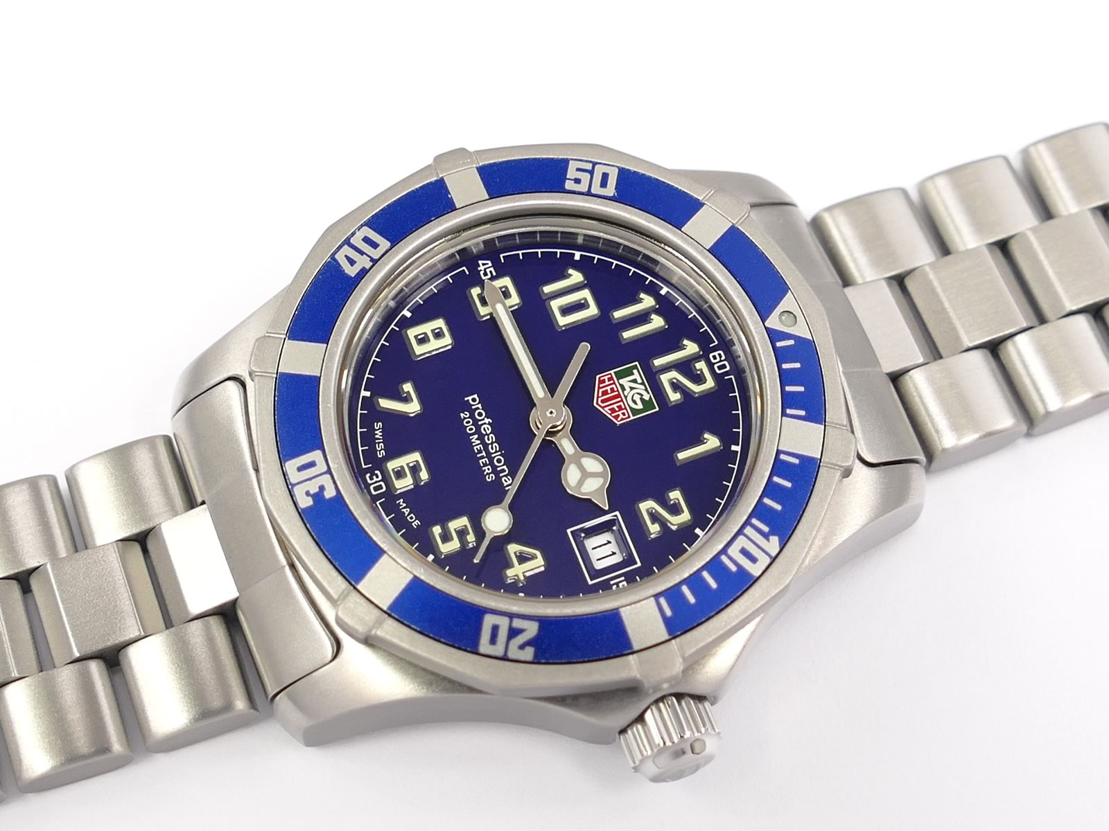 TAG Heuer 2000 Sport Blue WM1313.BA0319 Arabic Numerals & Date