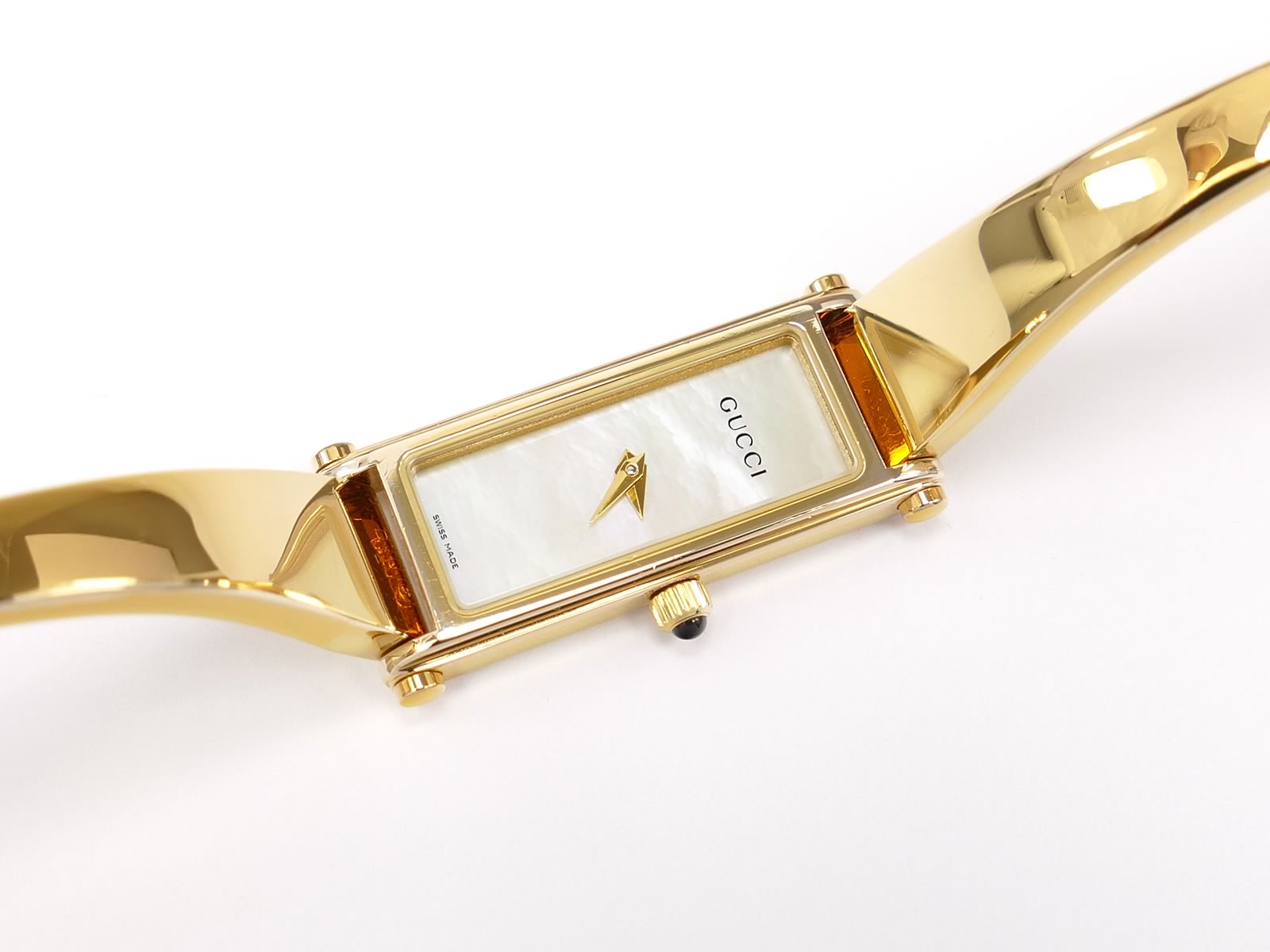 Gucci 1500L White Mother of Pearl Dial - Ladies Quartz