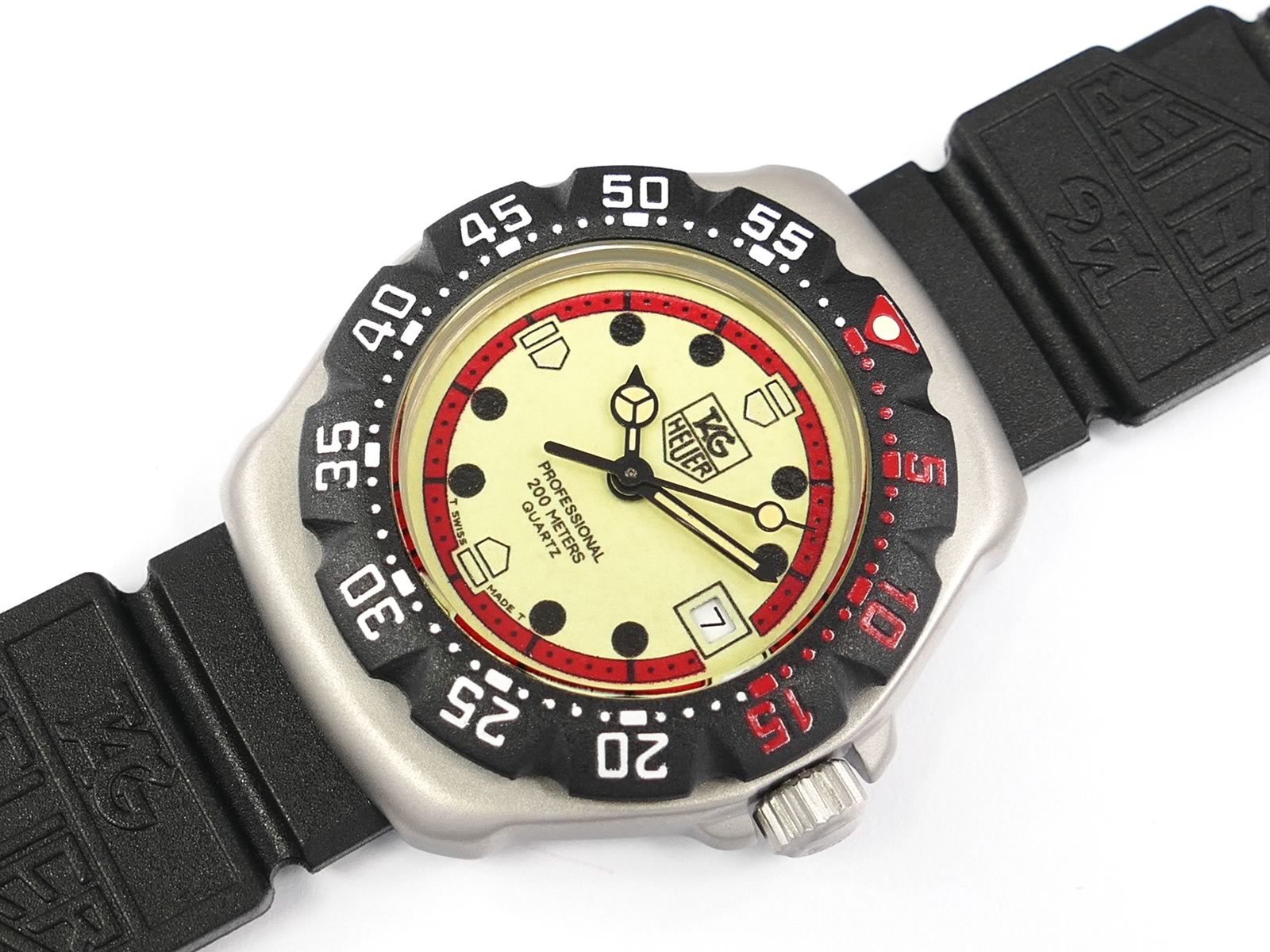 TAG Heuer Formula 1 Luminous Dial 371.508 Red border