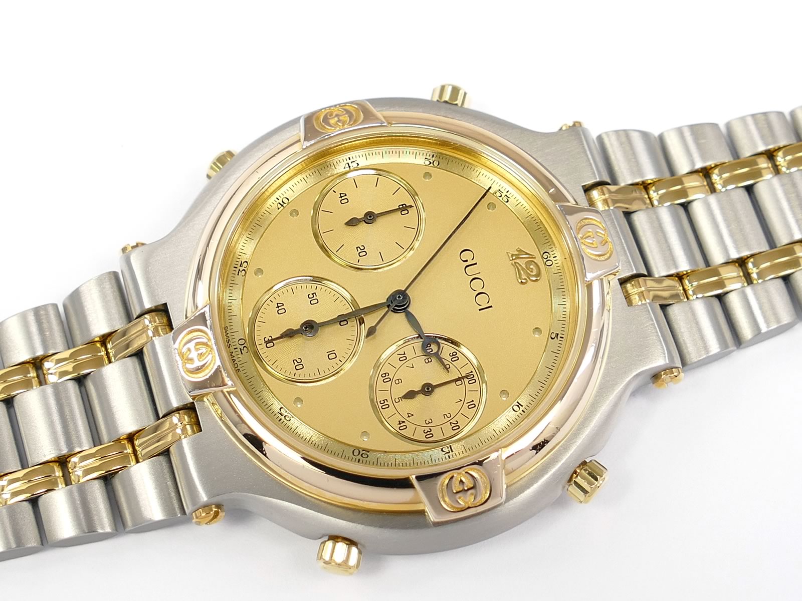 Gucci 9400 Chronograph Champagne Dial with 18k Gold