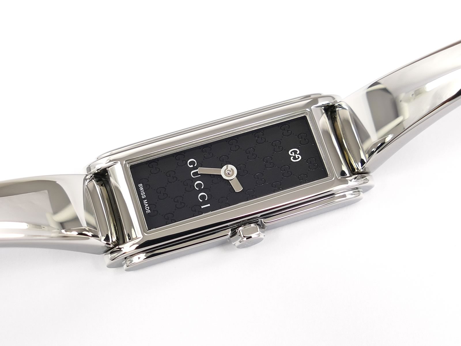 Gucci G-Line 109 Black G Pattern Dial on Stainless Steel Bangle