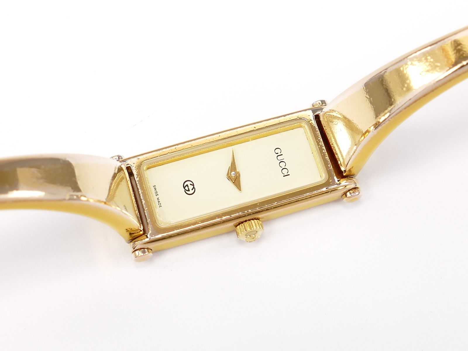 Gucci 1500L White Dial on 18k Gold Plated Bangle - Ladies Rectangular Quartz 