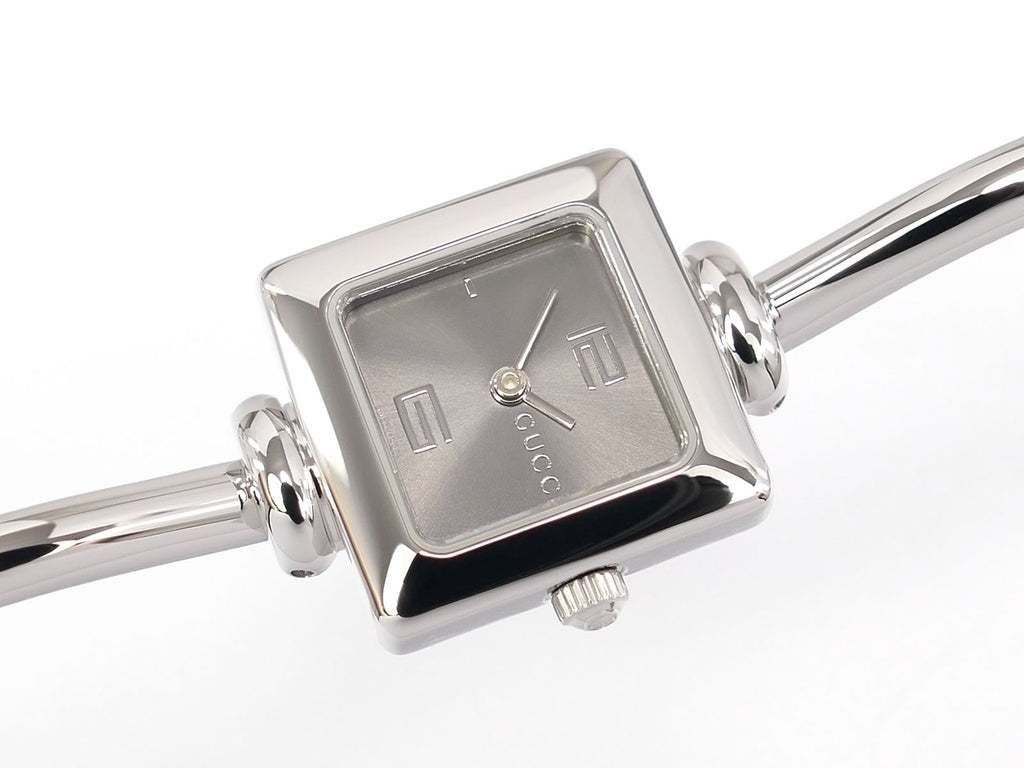 Gucci 1900L Grey Sunburst Dial Square Quartz Watch