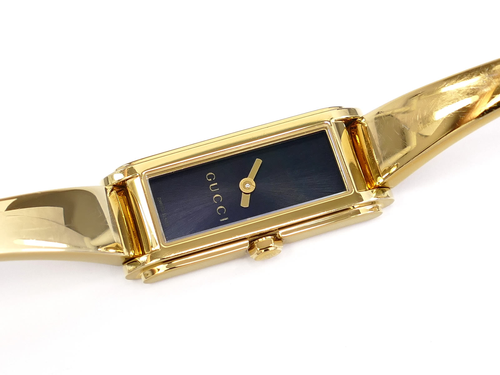 Gucci G-Line 109 Black Sunburst Dial YA109524 18k Gold rectangular