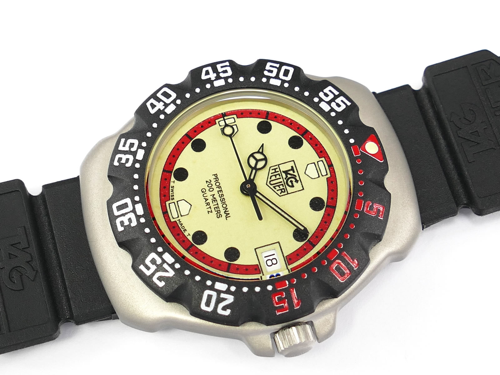 TAG Heuer Formula 1 Luminous Dial WA1211 Mid size 35mm F1 red border