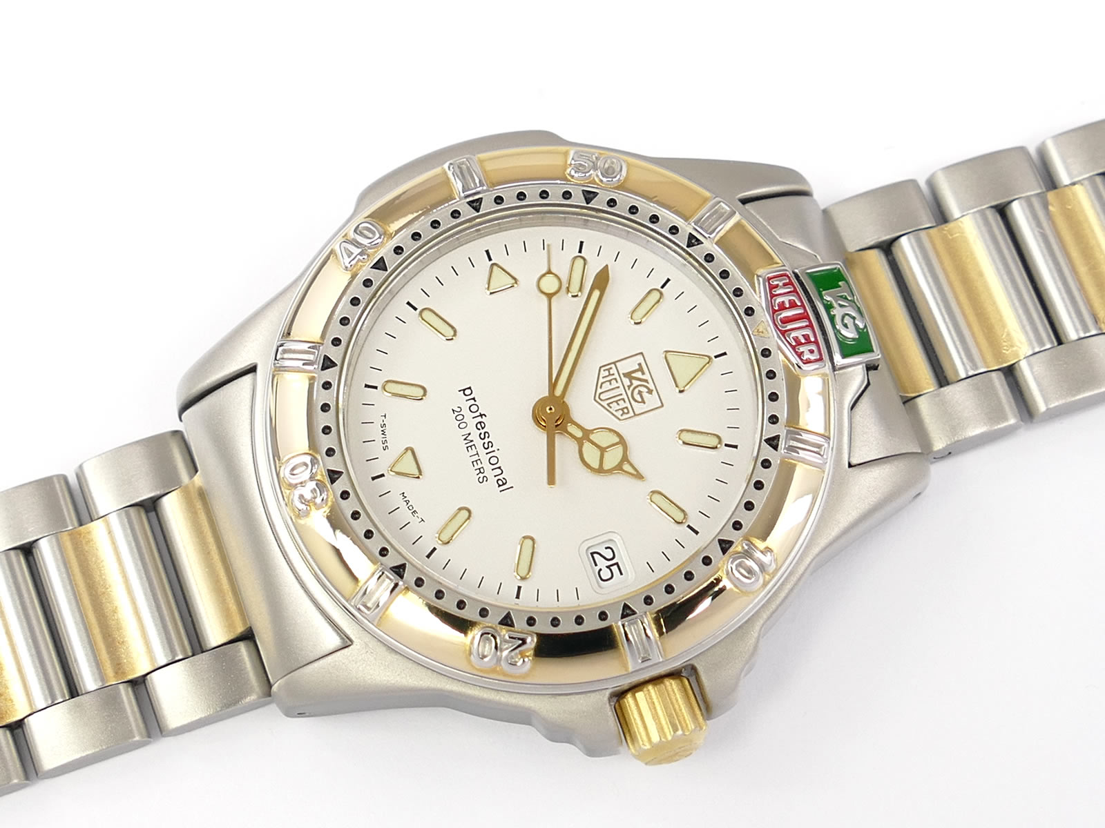 TAG Heuer 4000 Professional Silver Dial with 18k Gold WF1220-K0