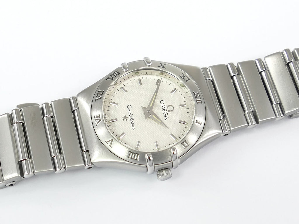 Omega Constellation Silver Diamond Dial 1572.30.00