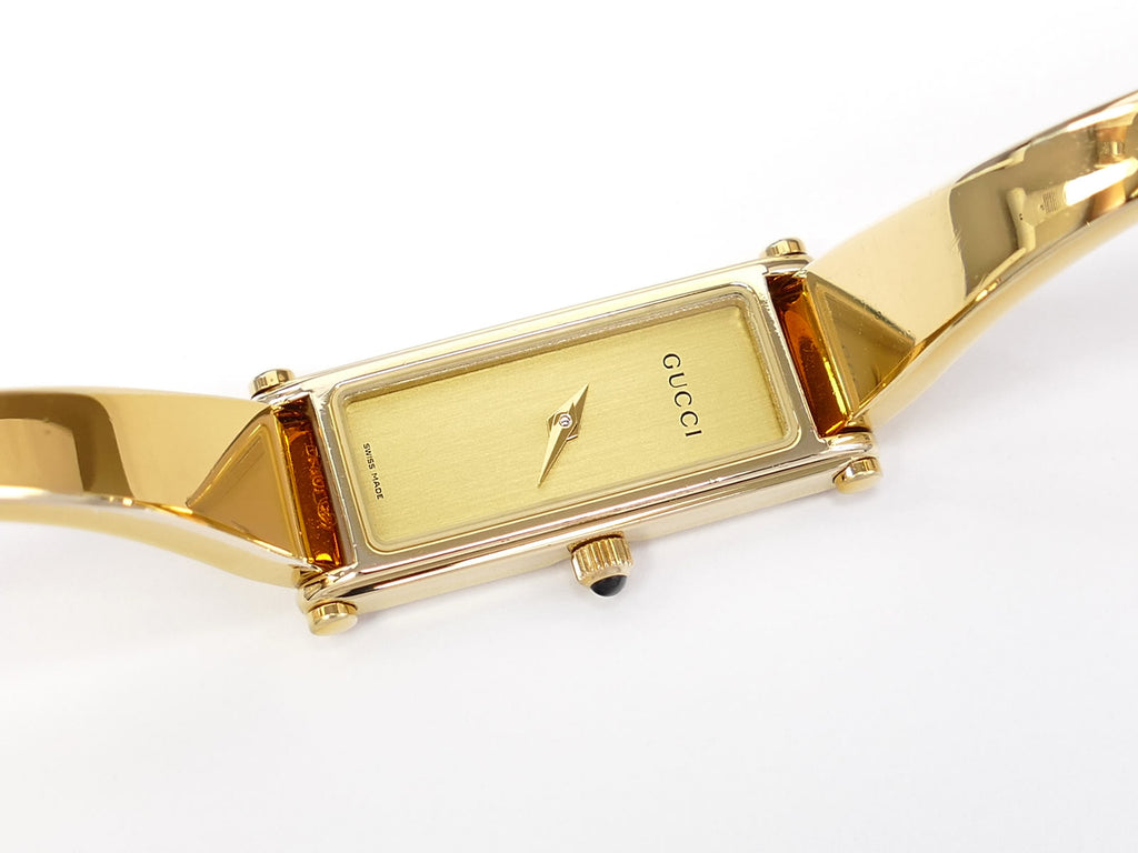 Gucci 1500L Champagne Rectangular Dial with 18k Yellow Gold rectangular case