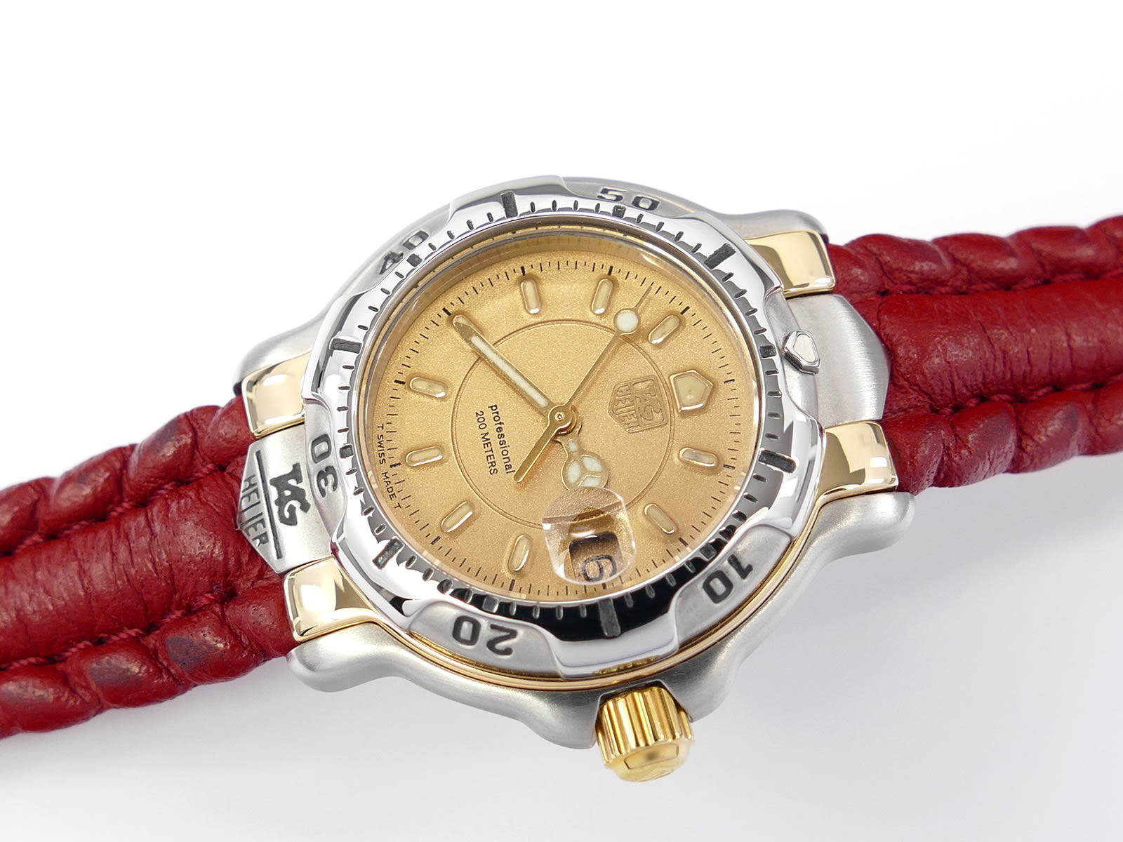 TAG Heuer 6000 Professional Champagne Dial with 18k Gold WH1353