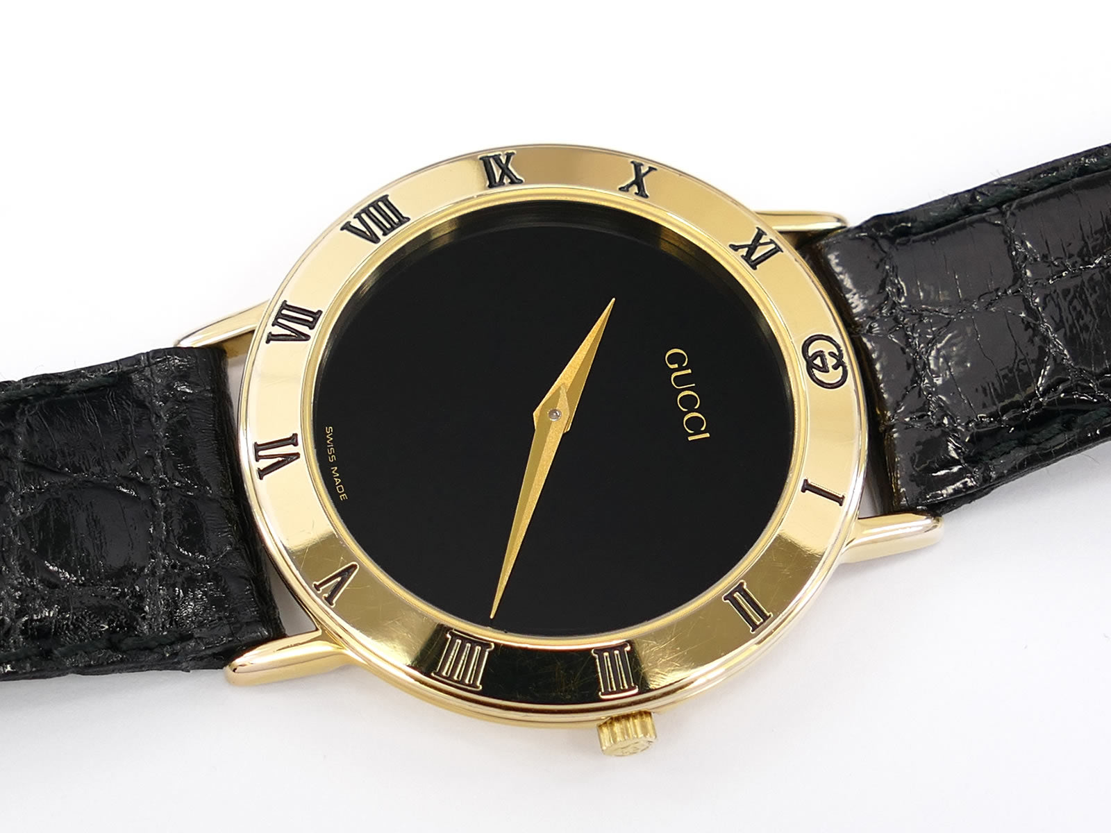 Gucci 3000M Black Dial 18k Gold Plated with Roman Numerals 3000.2
