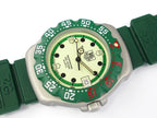 TAG Heuer Formula 1 Luminous Dial Green Border 372.513 with date F1